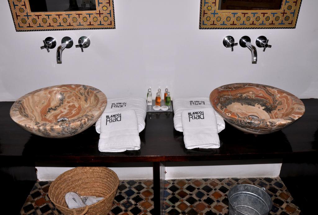 Hotel Blanco Riad Tétouan Kültér fotó